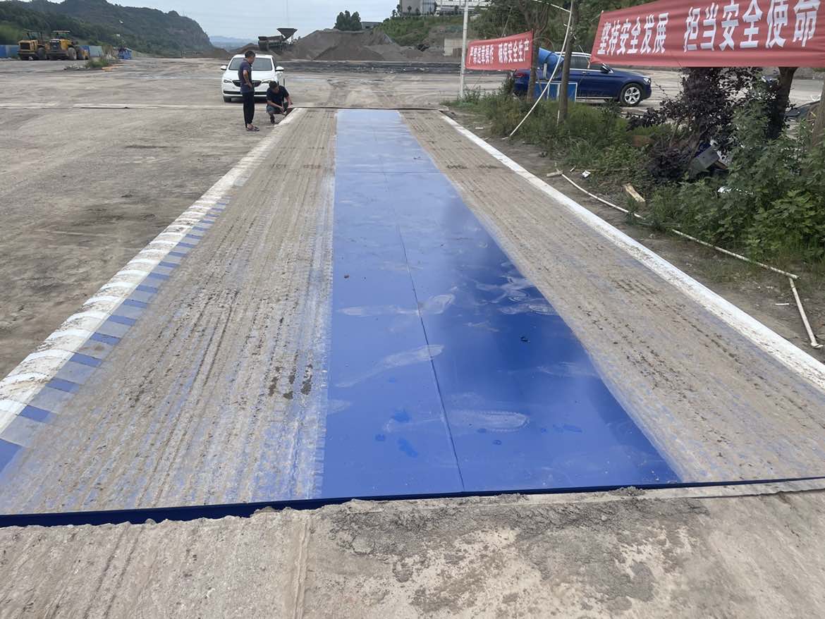 120吨地磅.jpg