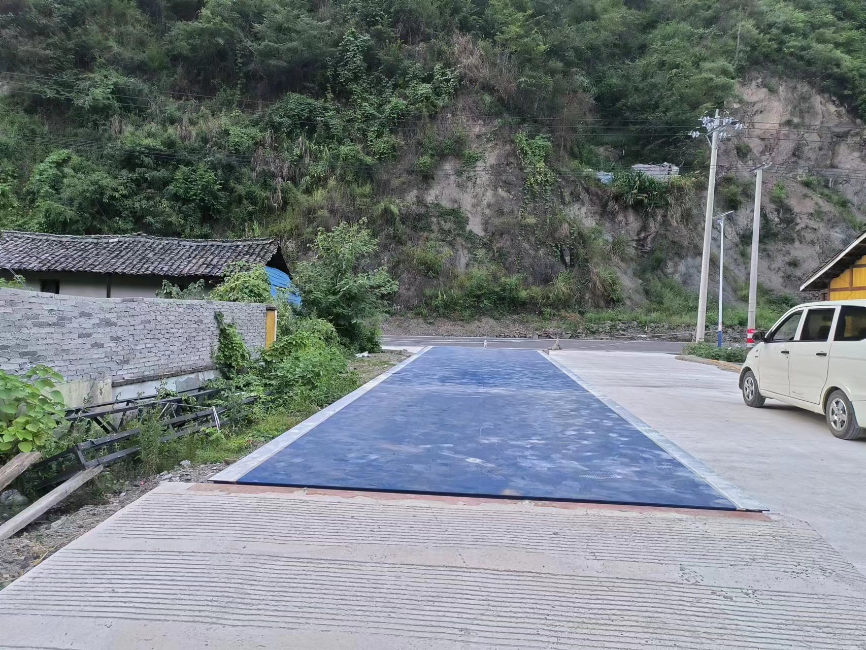 80吨地磅.jpg